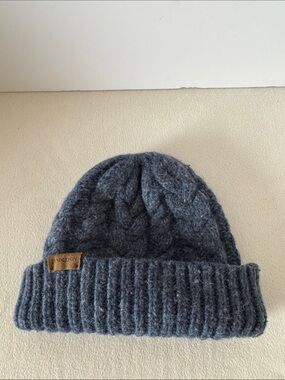 Pendleton cable knit beanie